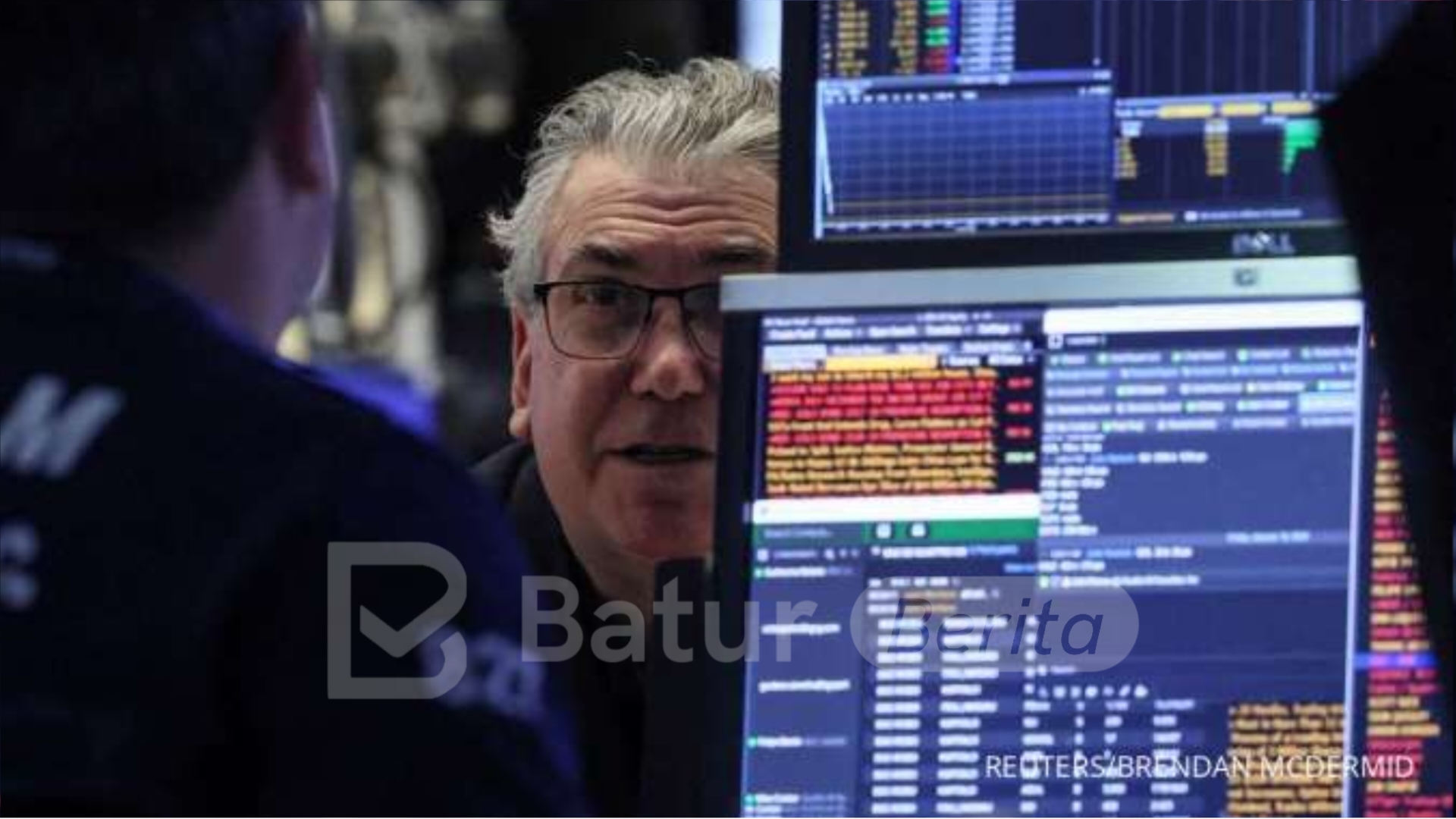 Wall Street dan Dolar AS Kompak Berjaya