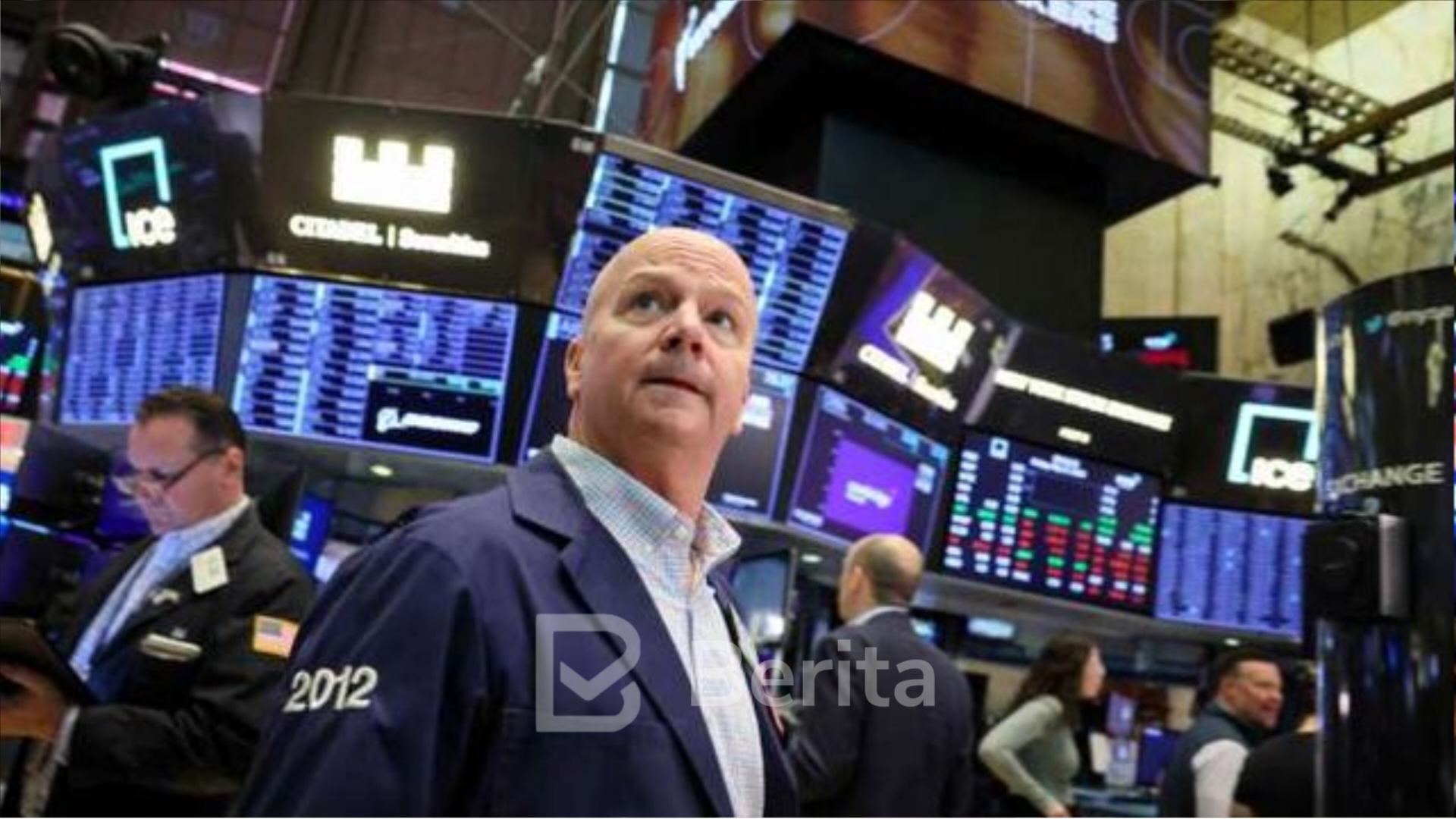 Market Brief: Wall Street Anjlok Usai The Fed Isyaratkan Pangkas Suku Bunga Terbatas di 2025