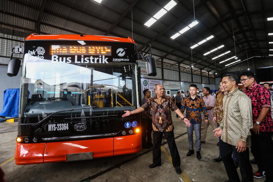 Laba VKTR Turun 84%