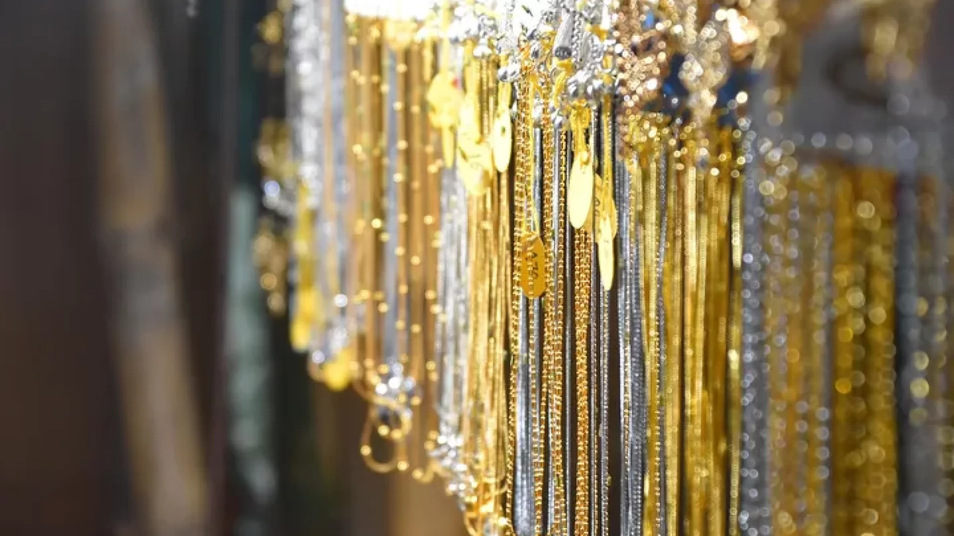 Harga Emas Perhiasan Hari Ini, Minggu 20 April 2025