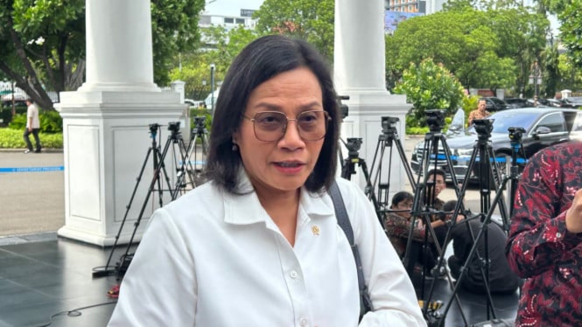 Tanggapan Sri Mulyani Tentang Proyeksi IMF