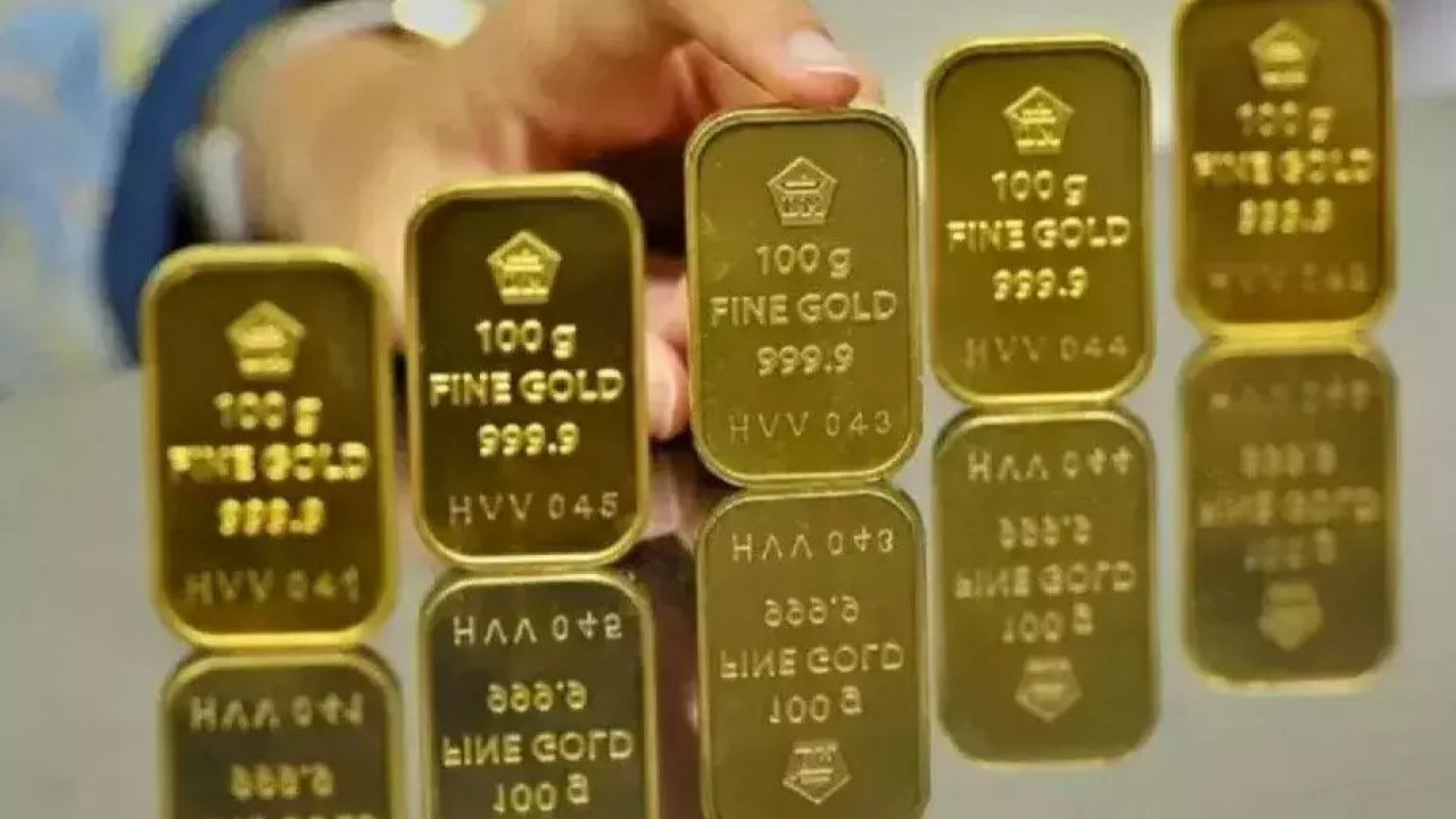 Harga Emas Antam (ANTM), UBS, dan Galeri 24 di Pegadaian Kompak Rontok