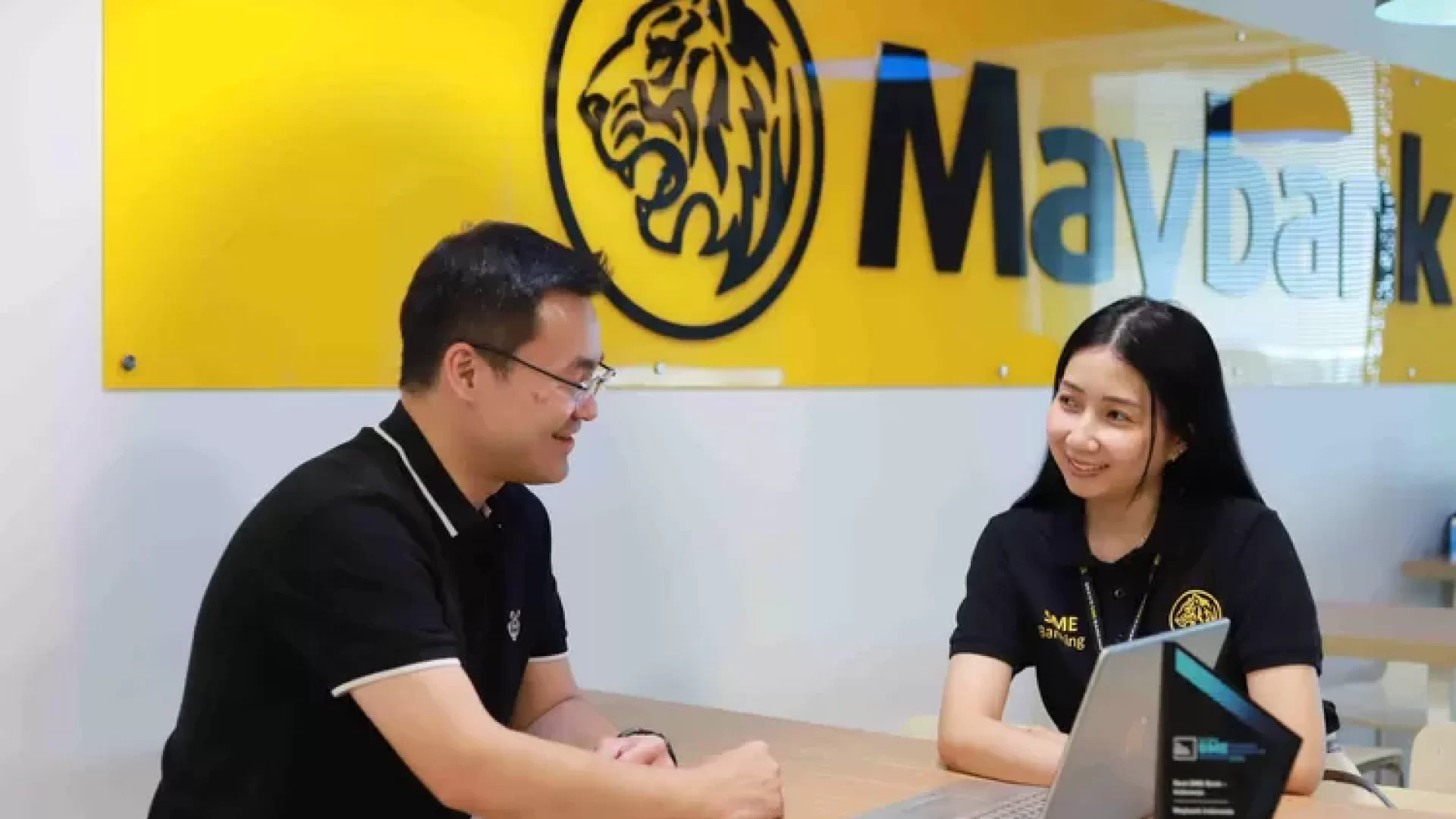 Pacu Bisnis UKM, Maybank Indonesia (BNII) Genjot Customer Centricity dan Perluas Kemitraan