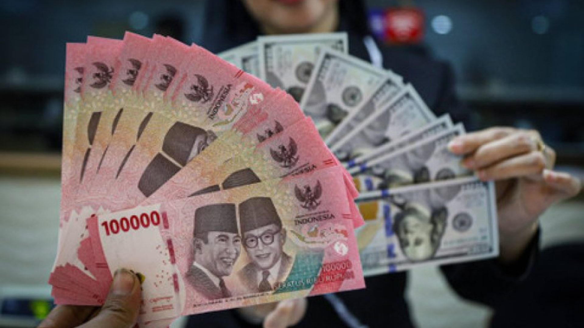 Rupiah Sentuh Rp 16.800, Pengusaha Desak Pemerintah Proaktif